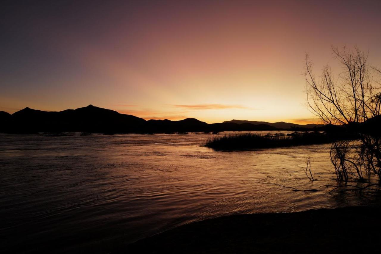 Sandfontein Lodge & Nature Reserve Buitenkant foto