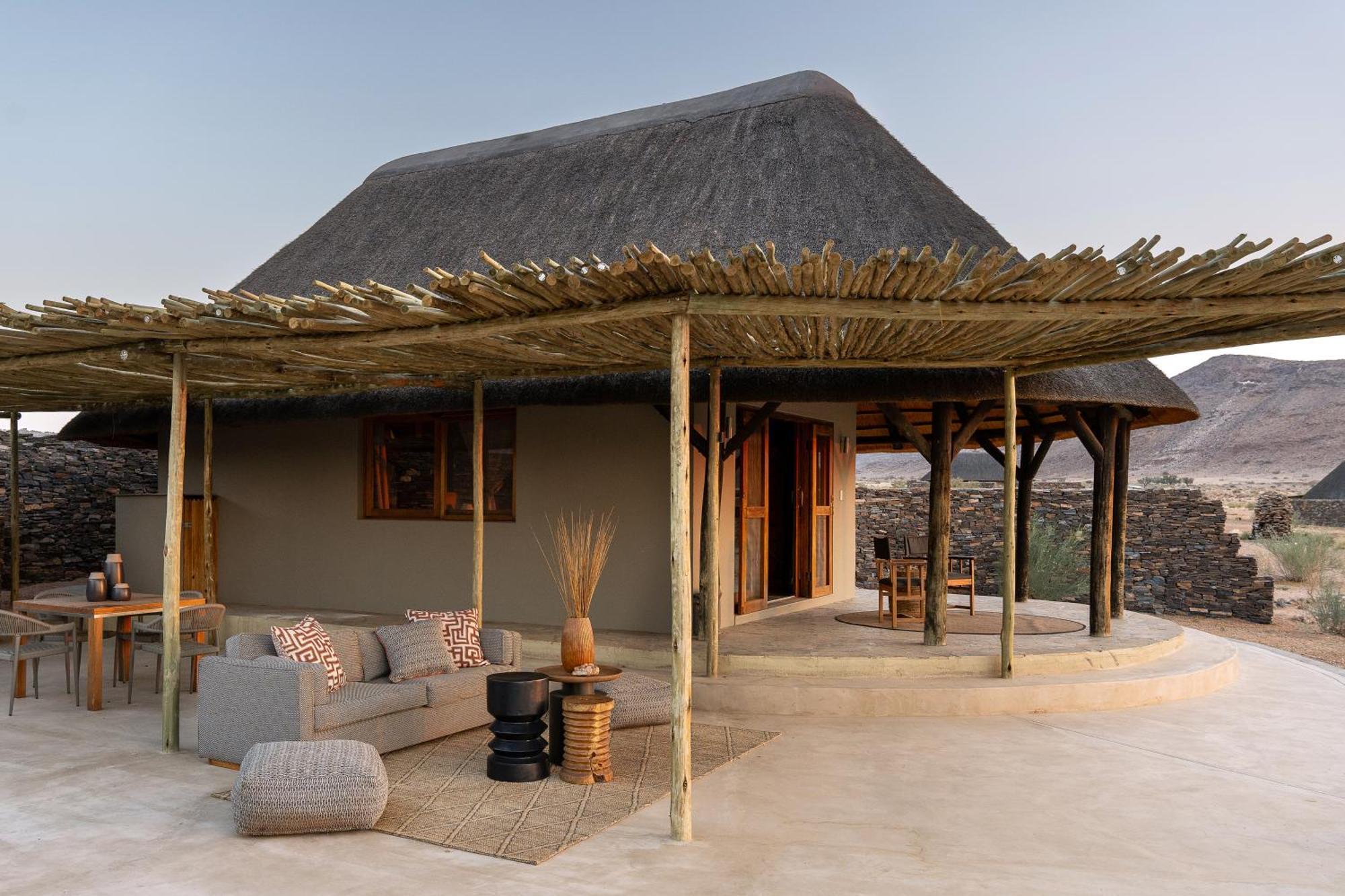 Sandfontein Lodge & Nature Reserve Buitenkant foto