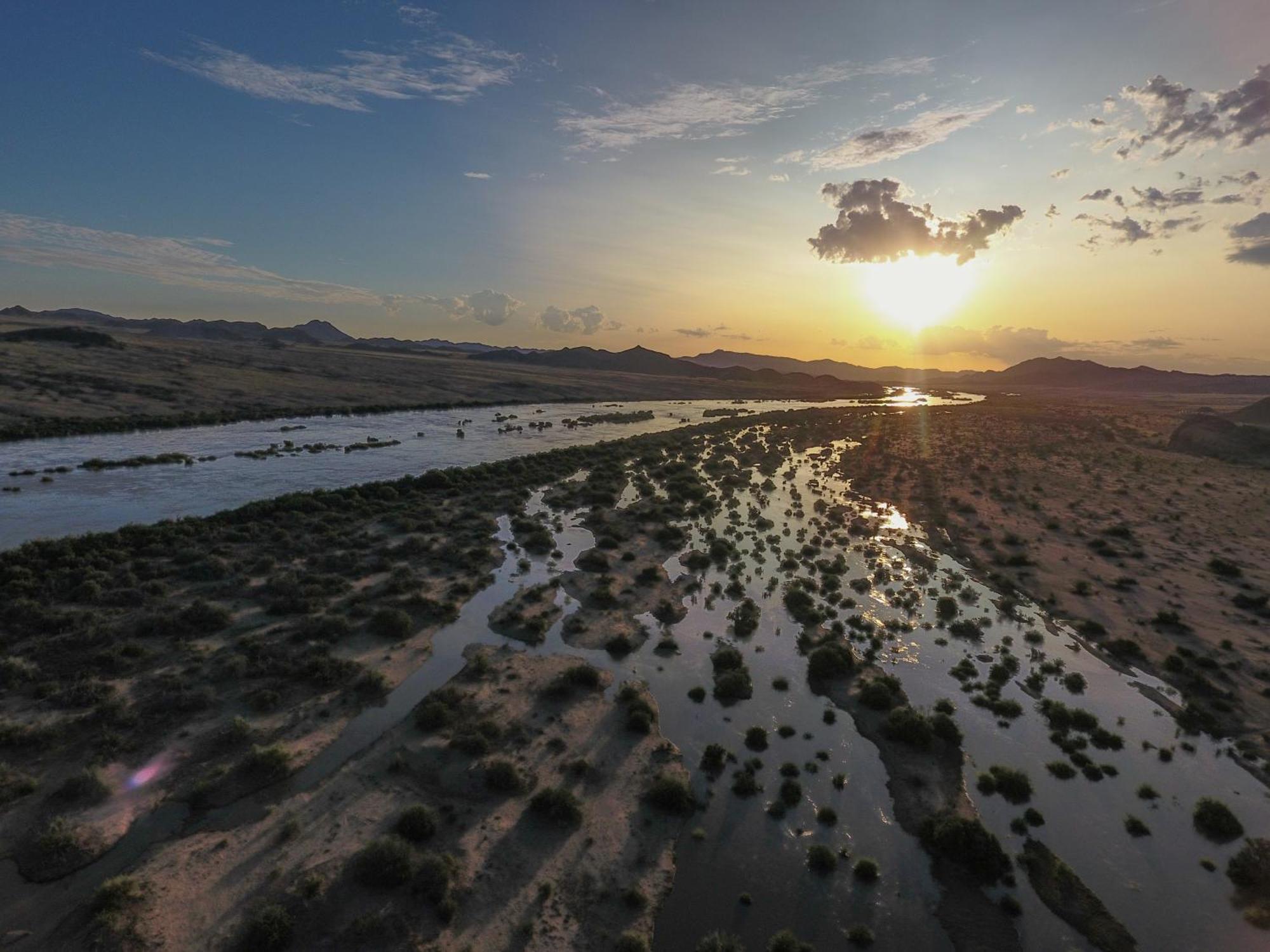 Sandfontein Lodge & Nature Reserve Buitenkant foto
