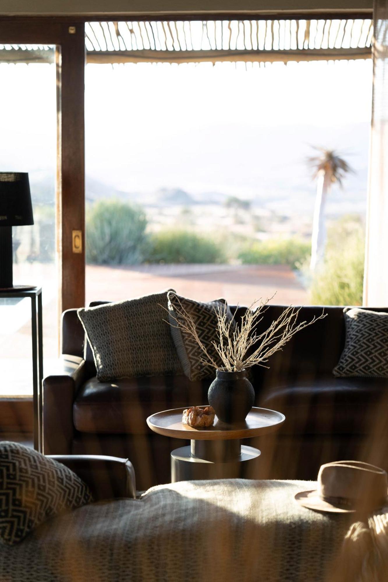 Sandfontein Lodge & Nature Reserve Buitenkant foto